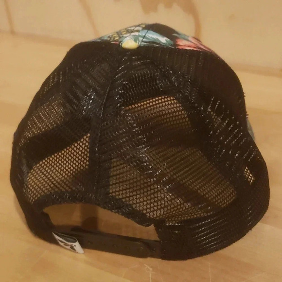 Blackfly Lures Snapback Mesh Black Floral Truckers Style Hat - Picture 3 of 7